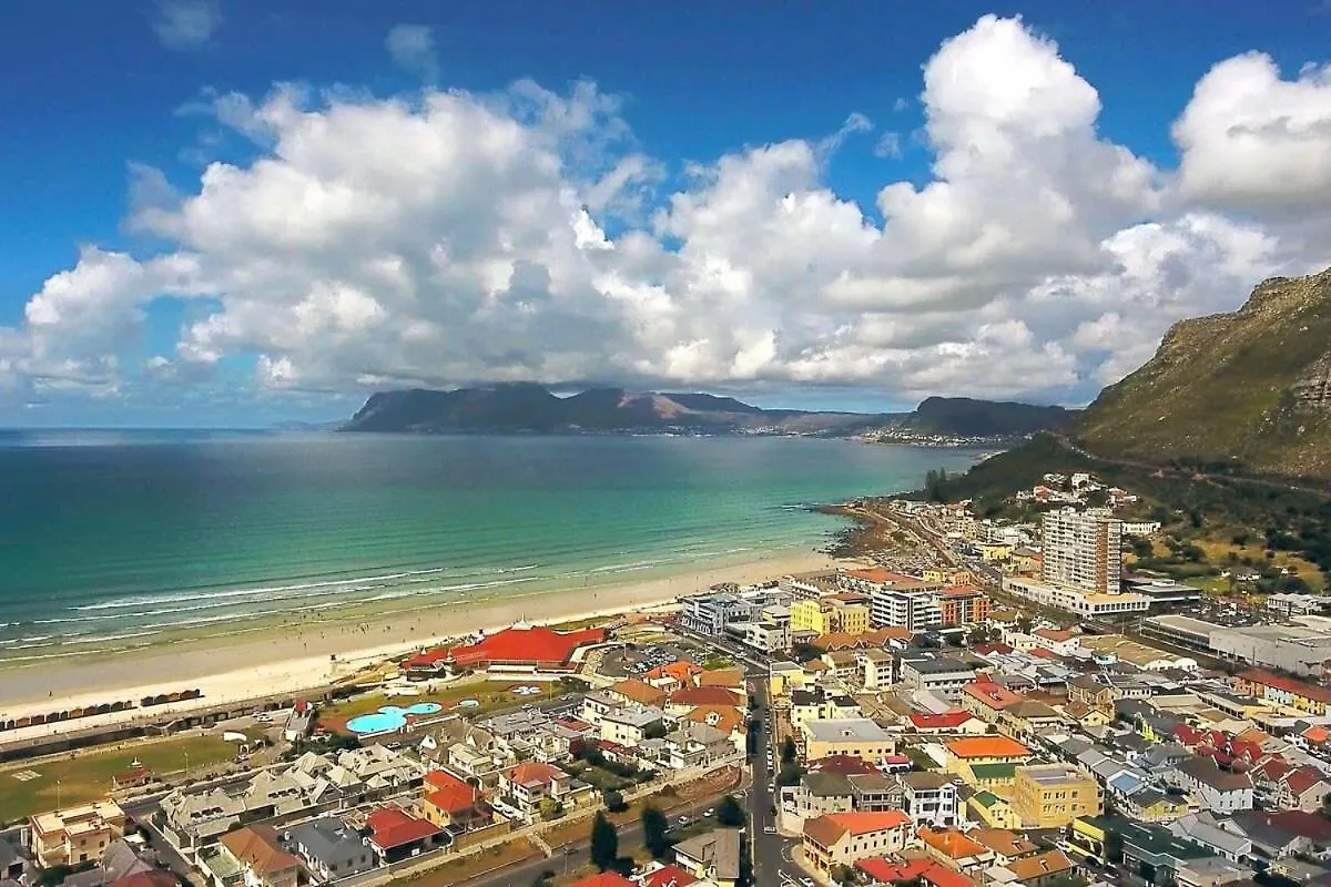 Surfers Empire Penthouse Apartment Muizenberg